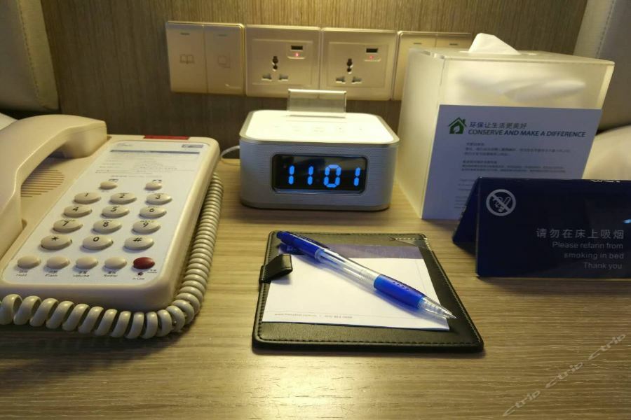 Holiday Inn Express Lhasa Potala Palace, An Ihg Hotel Экстерьер фото